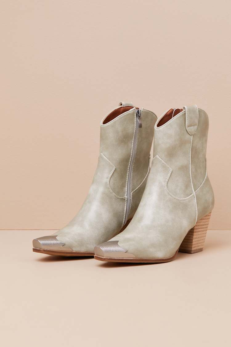 Naiya Light Nude Western Ankle Boots