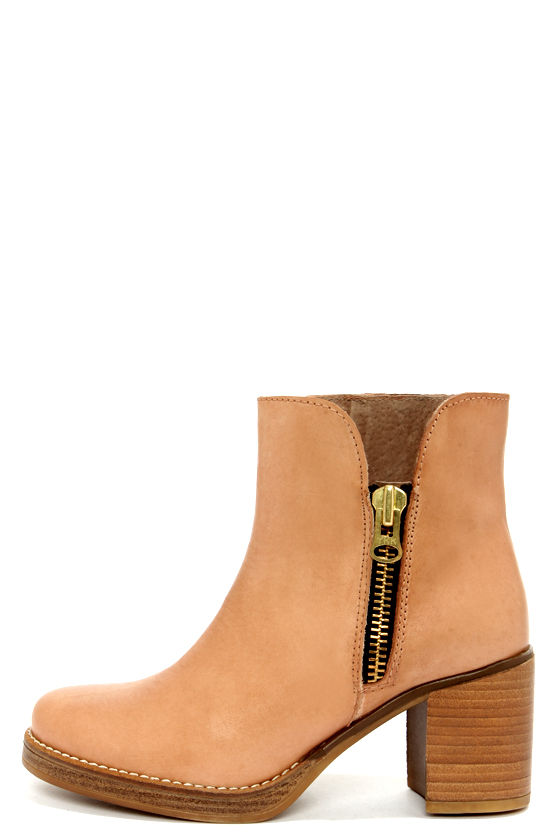 tan ankle boots with heel