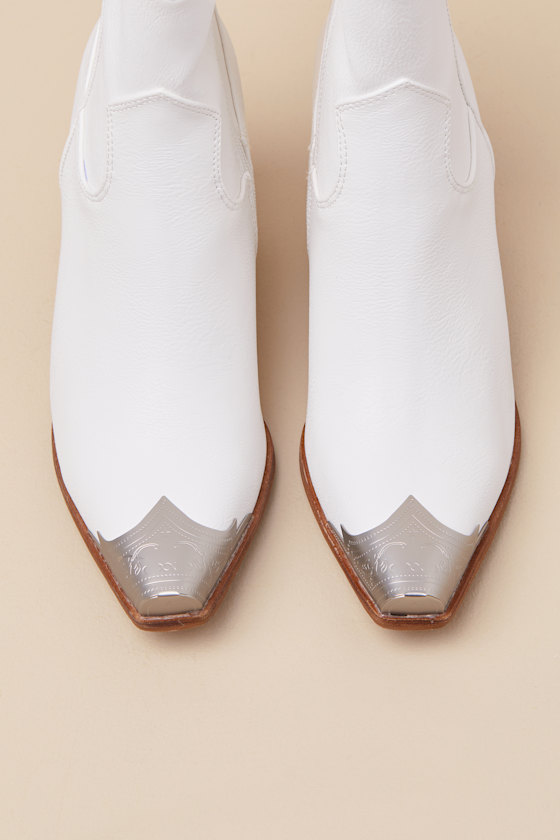 Lulus Naiya White Western Ankle Boots In White