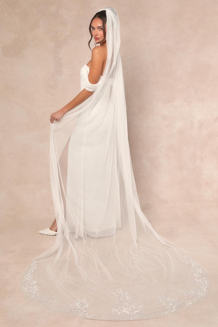 Cute Dresses, Tops, Shoes & Clothing for Women