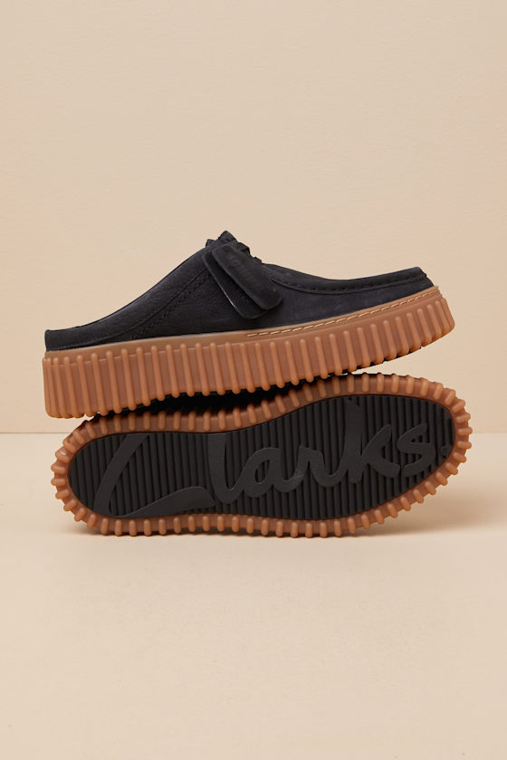 Clarks Torhill Bee In Black