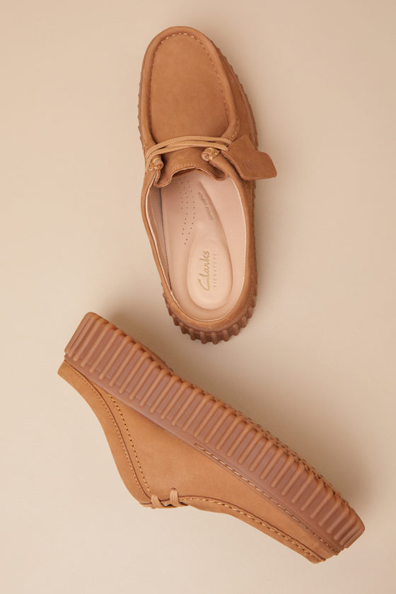Clarks Torihill Light Tan Nubuck Suede Leather Loafer Mules In Light Tan