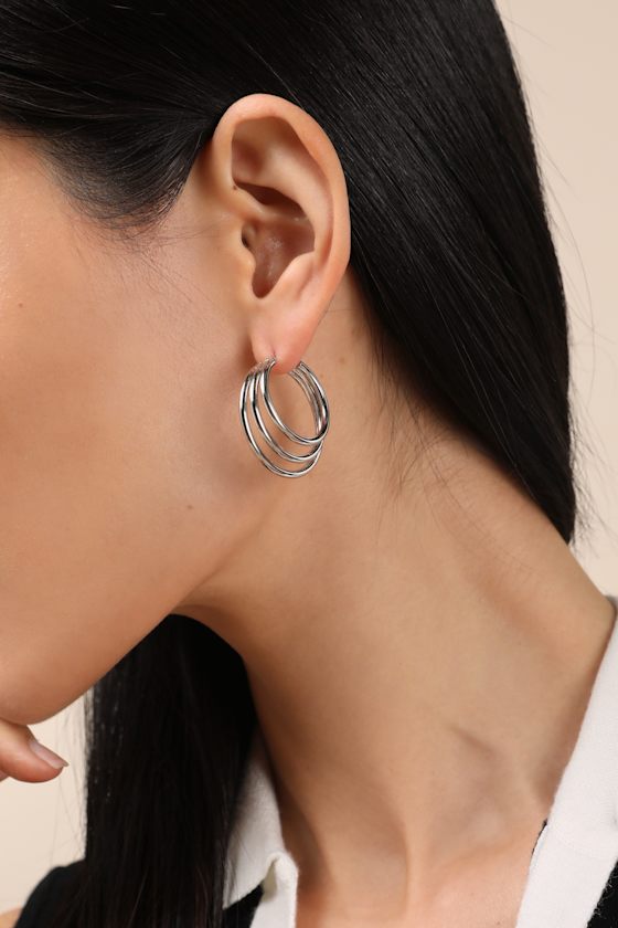 LULUS FARGO SILVER LAYERED HOOP EARRINGS