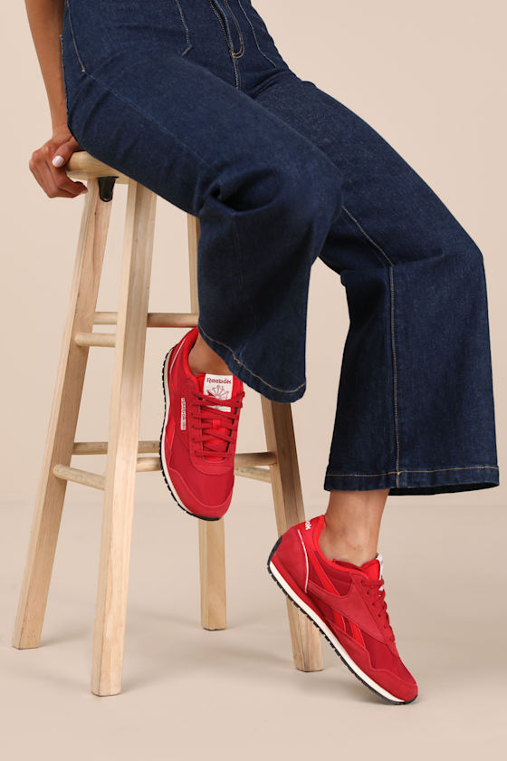 Reebok Classic Az Red And White Lace-up Sneakers In Red And White