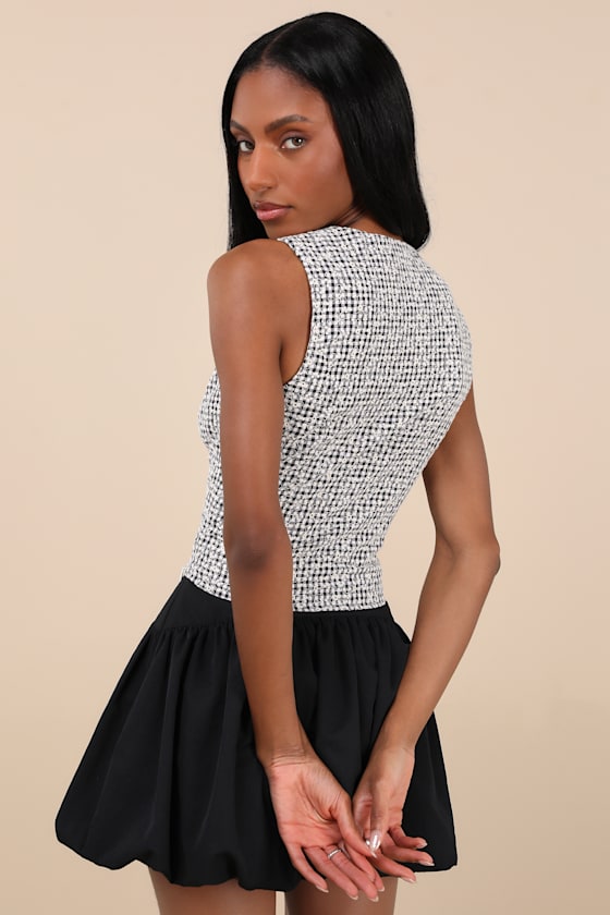Kotone Black and White Gingham Embroidered Sleeveless Top 2