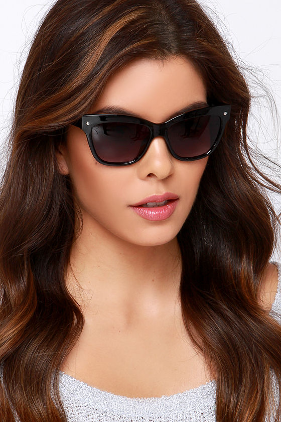 Cute Black Sunglasses Classic Sunglasses 12.00 Lulus