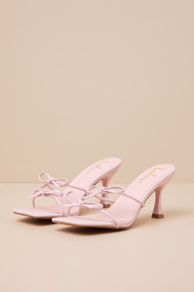 Cute Dresses, Tops, Shoes & Clothing for Women