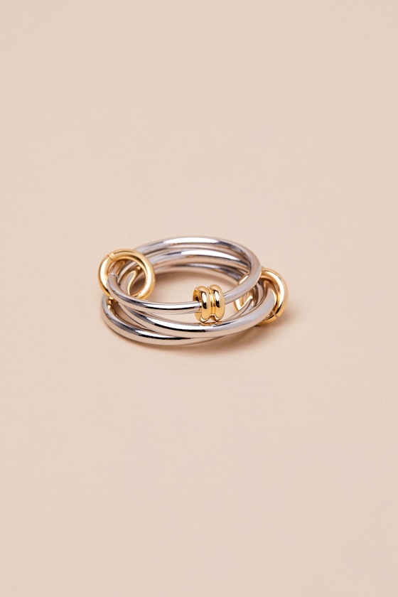 Lulus Sleek Arrangement Silver Stacked Ring In Silver