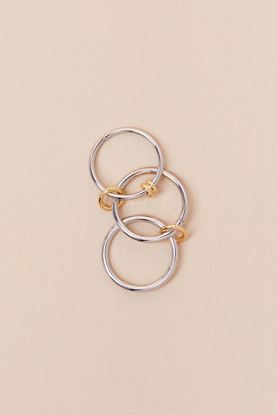 Lulus Sleek Arrangement Silver Stacked Ring In Silver