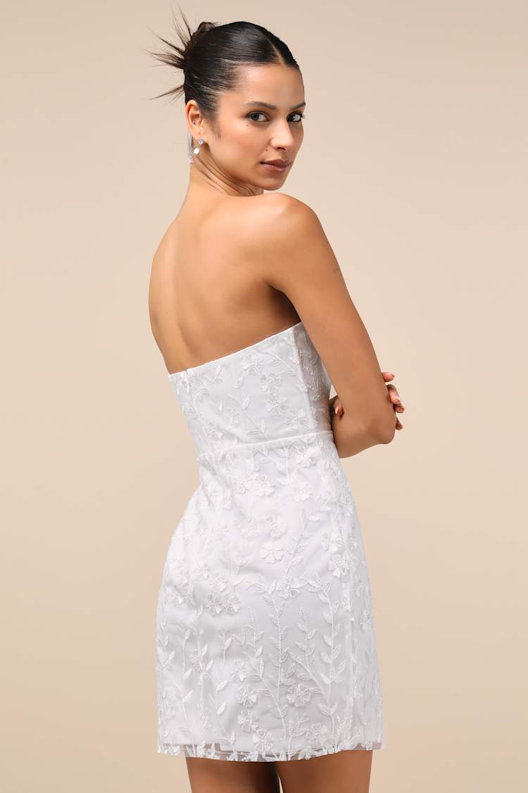 Exquisite Sensation White Embroidered Strapless Mini Dress