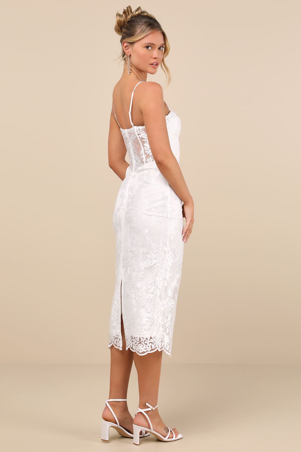Cute Dresses, Tops, Shoes & Clothing for Women