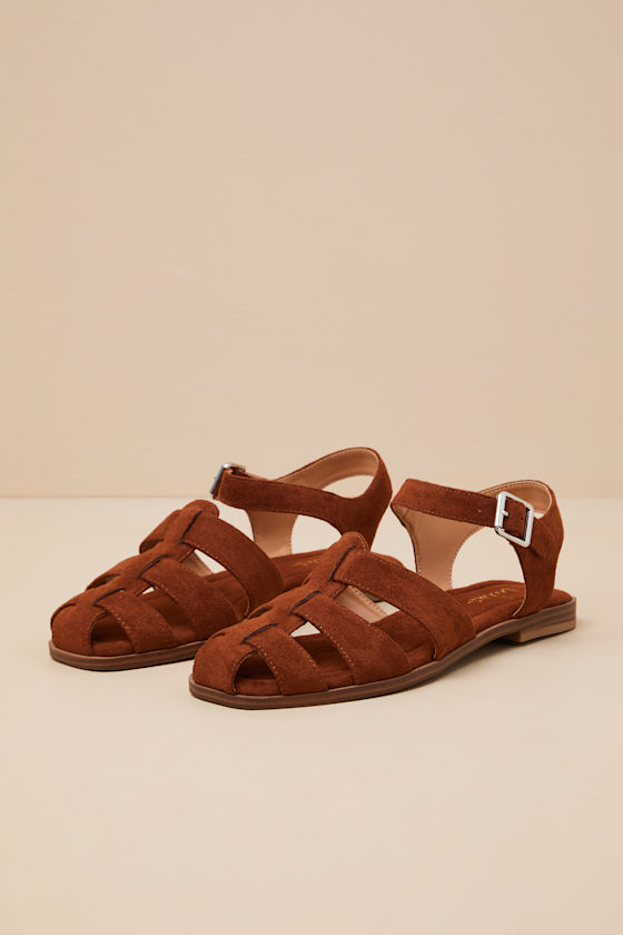 Lulus Rigmore Chocolate Suede Fisherman Sandals In Brown