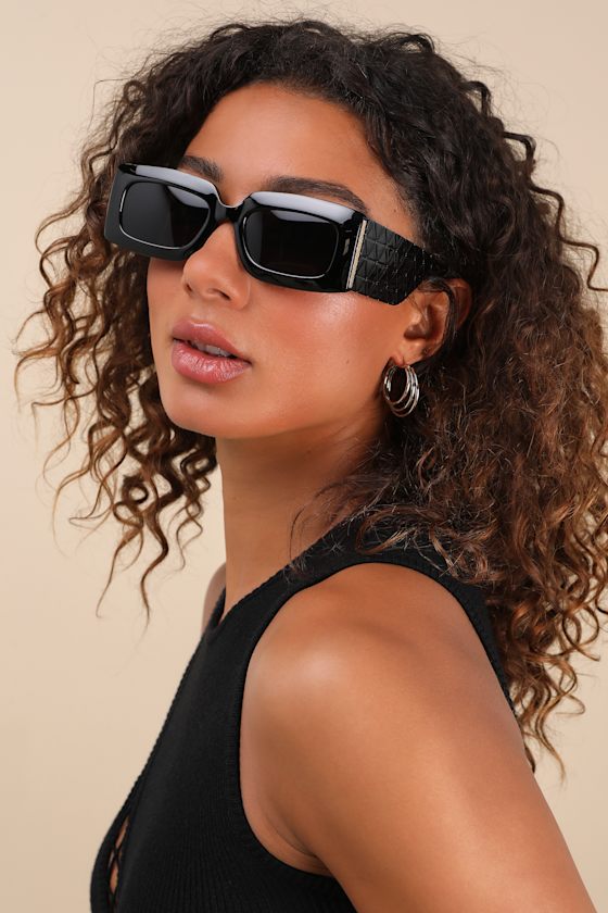 LULUS JALISA BLACK SQUARE SUNGLASSES