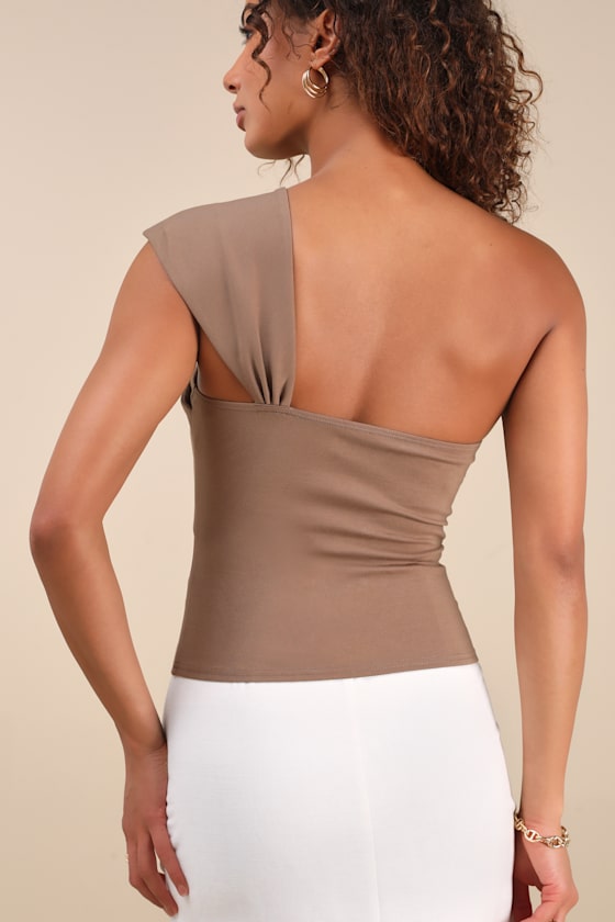 Lulus Rudia Brown One-shoulder Top In Brown