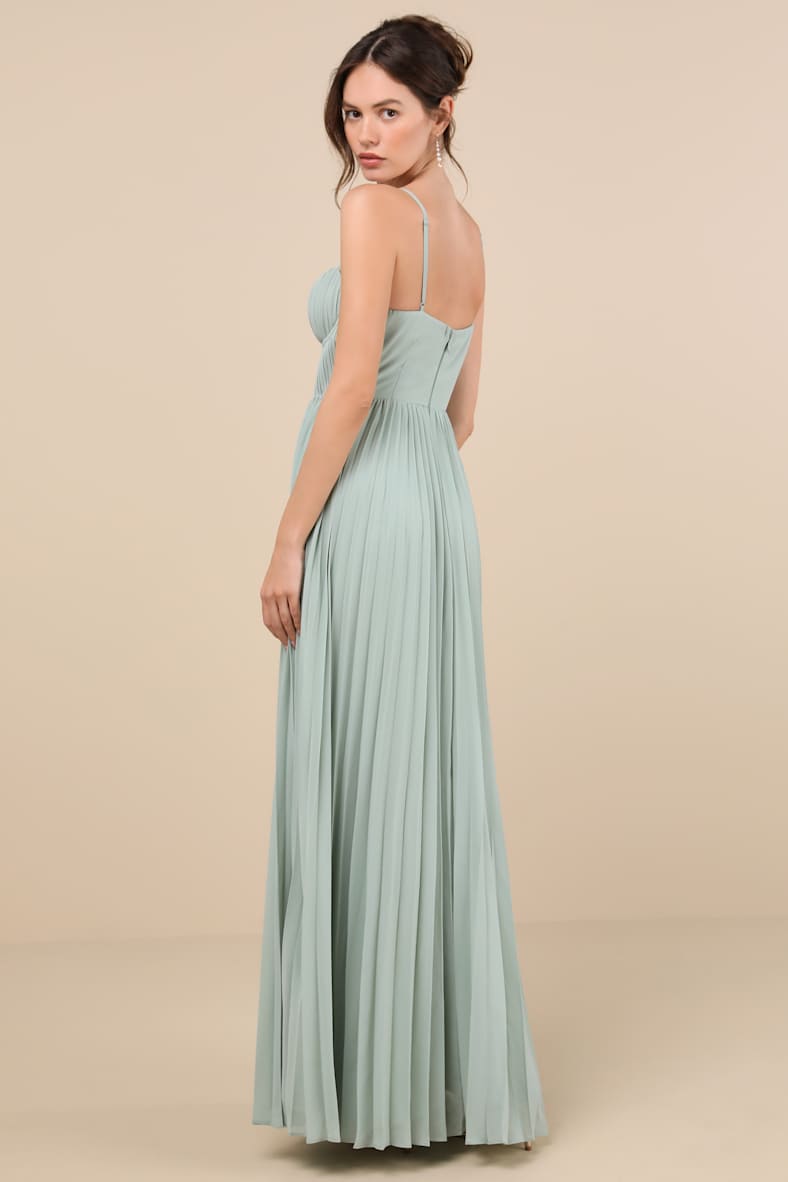 Cute Dresses, Tops, Shoes & Clothing for Women