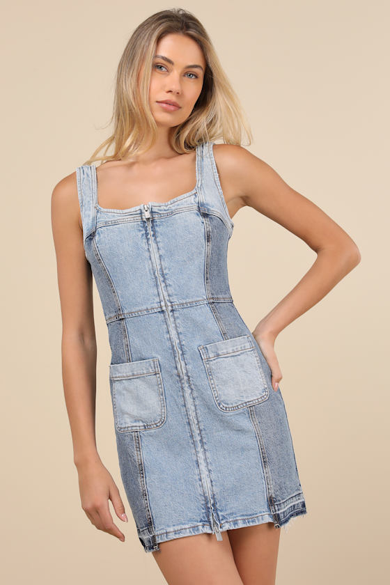 Roxy Sami Light Wash Split Denim Sleeveless Mini Dress In Blue