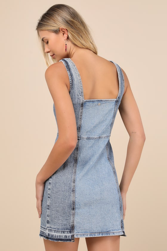 Roxy Sami Light Wash Split Denim Sleeveless Mini Dress In Blue