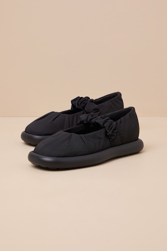 Camper Onda Black Pleated Ballet Flats