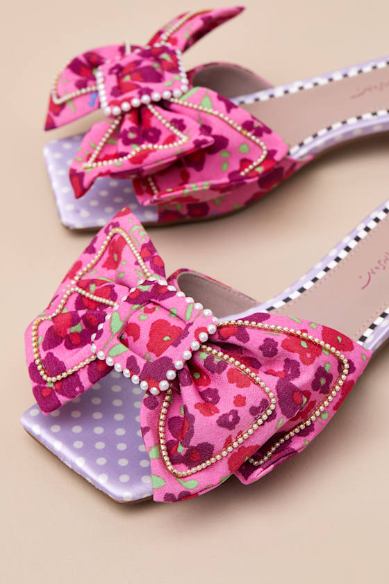 BETSEY JOHNSON GARNET PINK FLORAL MULTI PEARL BOW SLIDE SANDALS