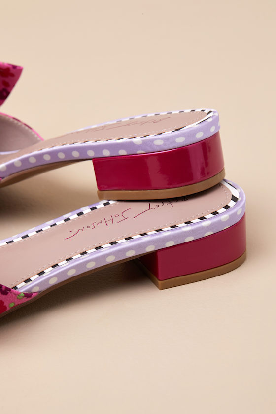 BETSEY JOHNSON GARNET PINK FLORAL MULTI PEARL BOW SLIDE SANDALS