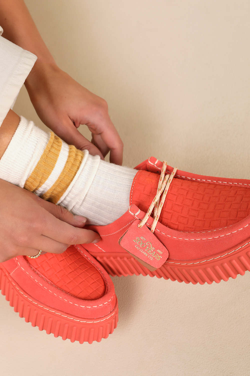 Torhill Bee Coral Suede Leather Flatform Lace-Up Loafers