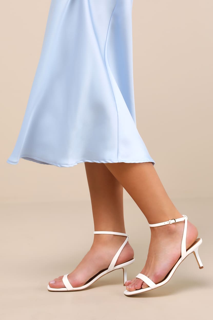 Cute Dresses, Tops, Shoes & Clothing for Women