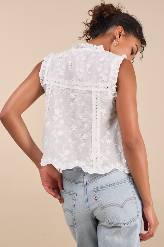 Lulus Jenske White Embroidered Ruffled Tie-front Sleeveless Top In White