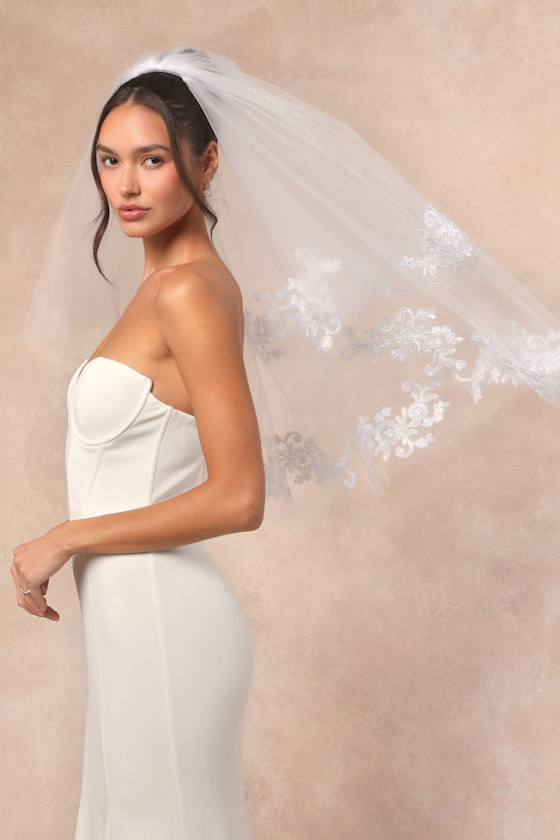 KH24746: WHITE 5