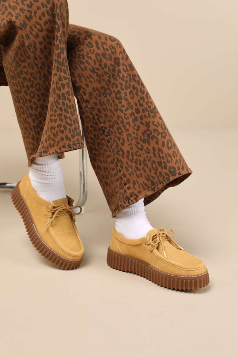 Torhill Bee Golden Tan Suede Leather Flatform Lace-Up Loafers