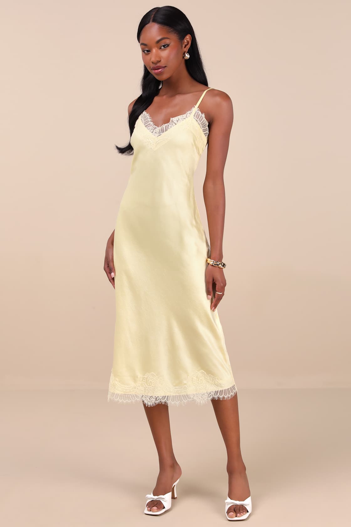 Cute Dresses, Tops, Shoes & Clothing for Women