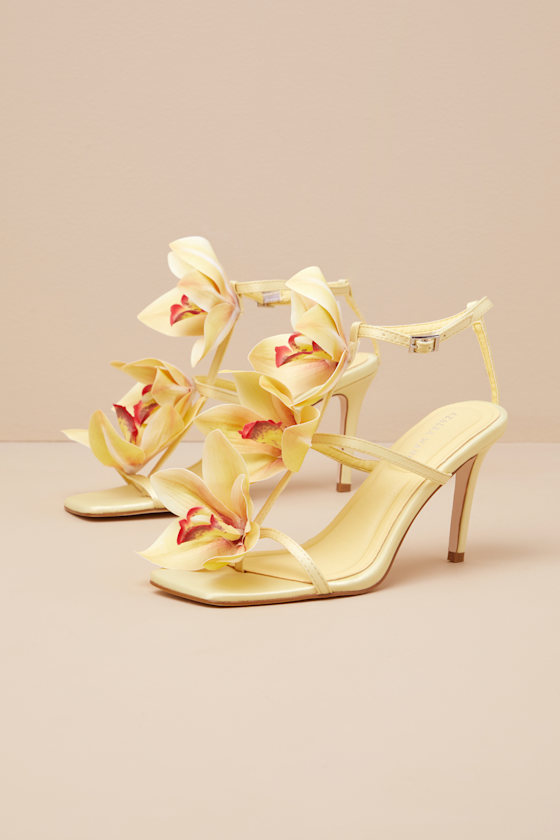 Credenza Yellow Floral Applique Strappy High Heel Sandals 1