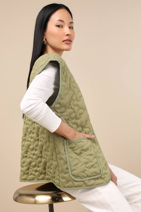 Lulus Wrenleigh Olive Green Floral Quilted Vest