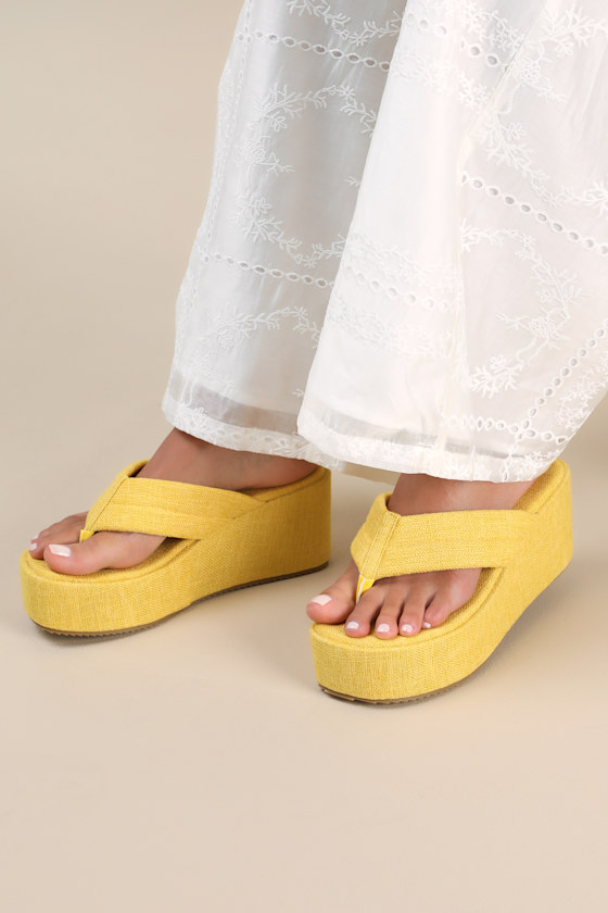 Lulus Averell Lime Woven Platform Thong Sandals In Yellow