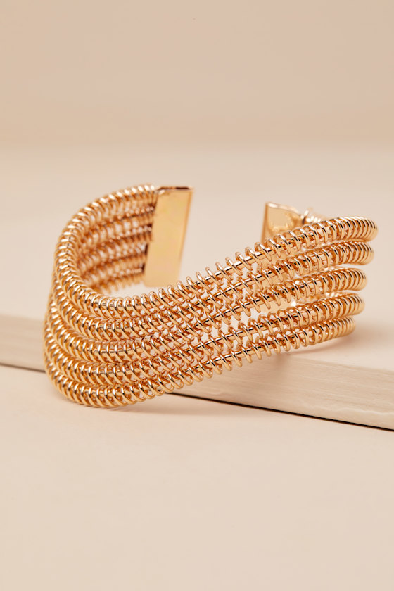 LULUS CHIC MOTIVATION GOLD WAVY LAYERED CUFF BRACELET
