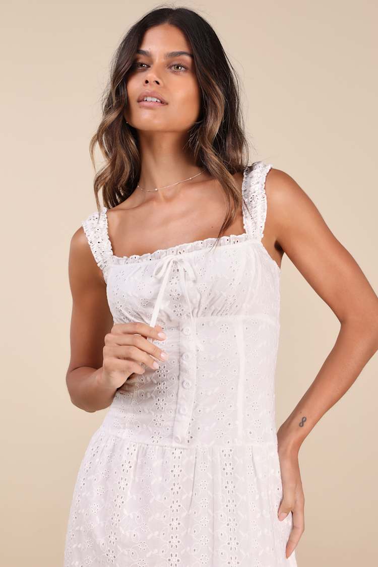 green emerald velvet dress Hailey Babydoll Dress in Eyelet – Draper James main image 0
