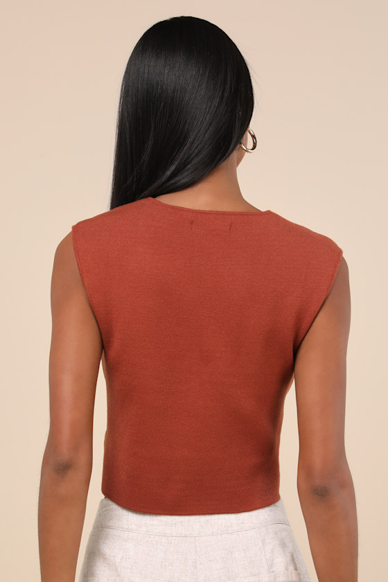 LULUS REANNA RUST BUTTON-FRONT SWEATER VEST TOP