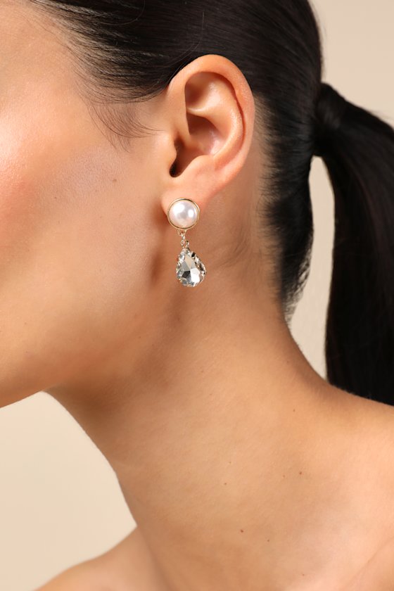 Rylee Gold Drop Earrings