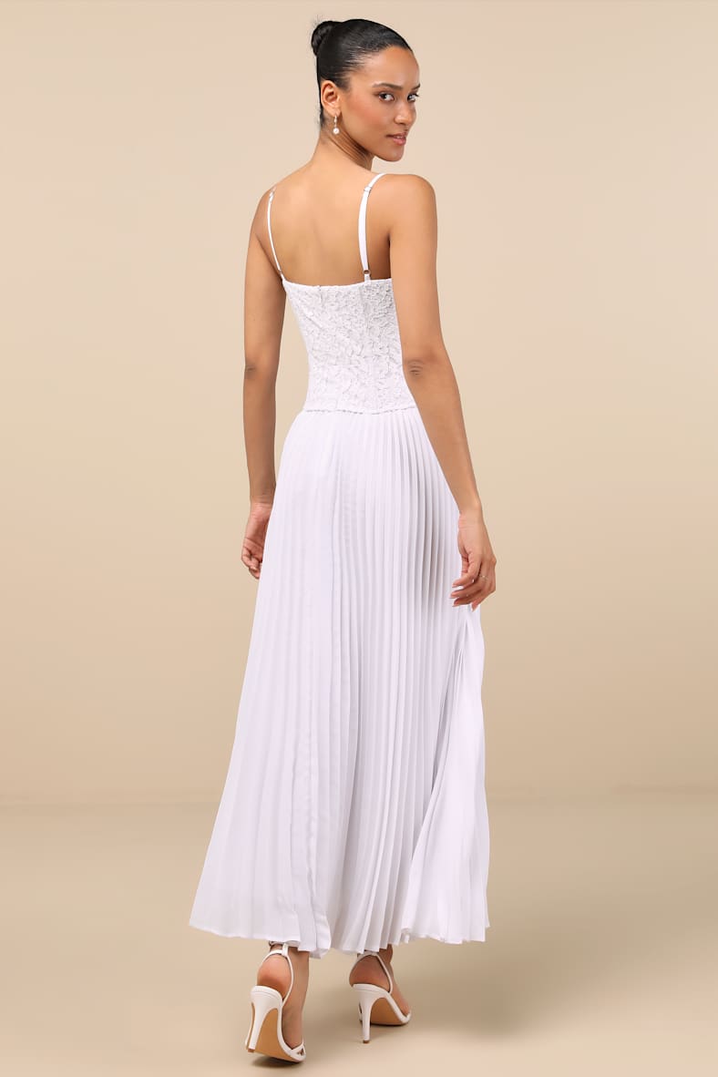 Cute Dresses, Tops, Shoes & Clothing for Women