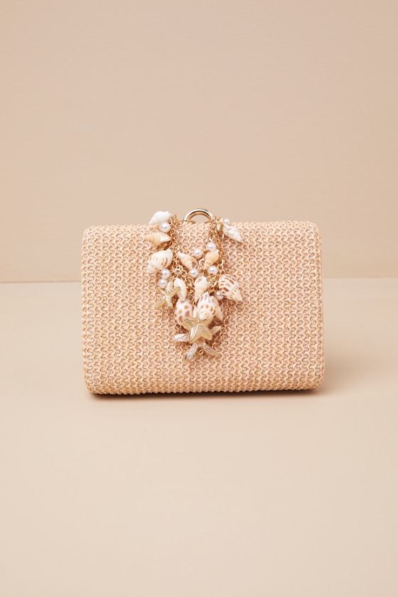 Lulus Vitalia Beige Raffia Shell Charm Box Clutch