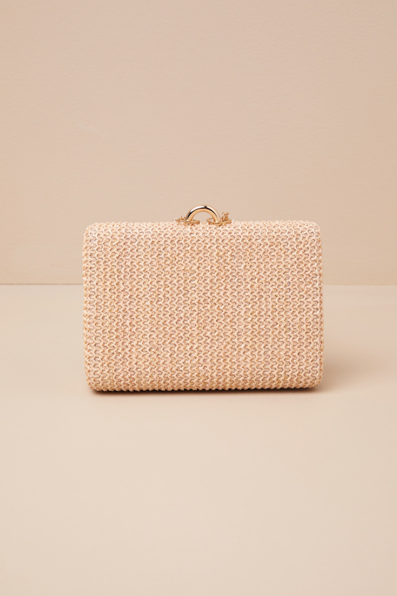 LULUS VITALIA BEIGE RAFFIA SHELL CHARM BOX CLUTCH
