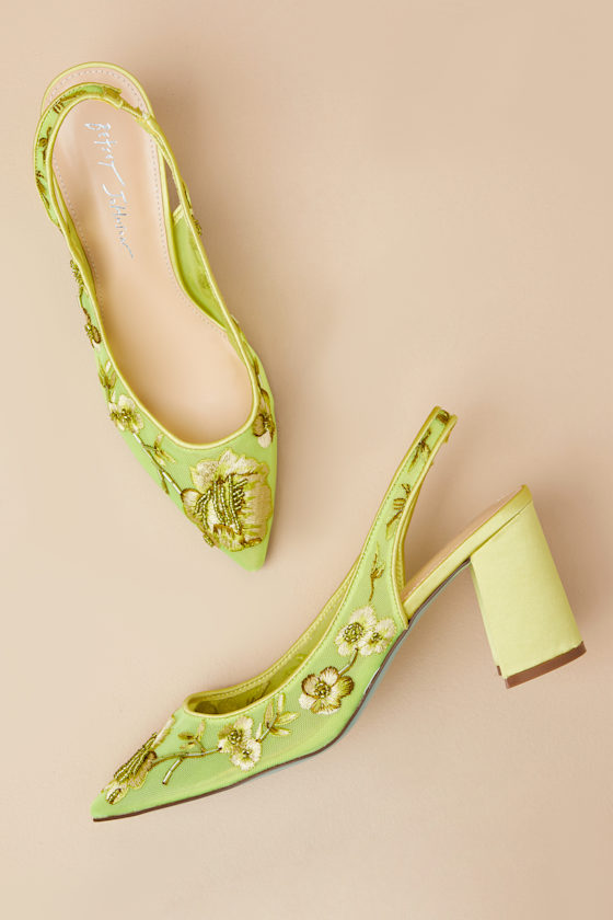 BETSEY JOHNSON SB-PAGE CITRON FLORAL EMBROIDERED MESH SLINGBACK PUMPS