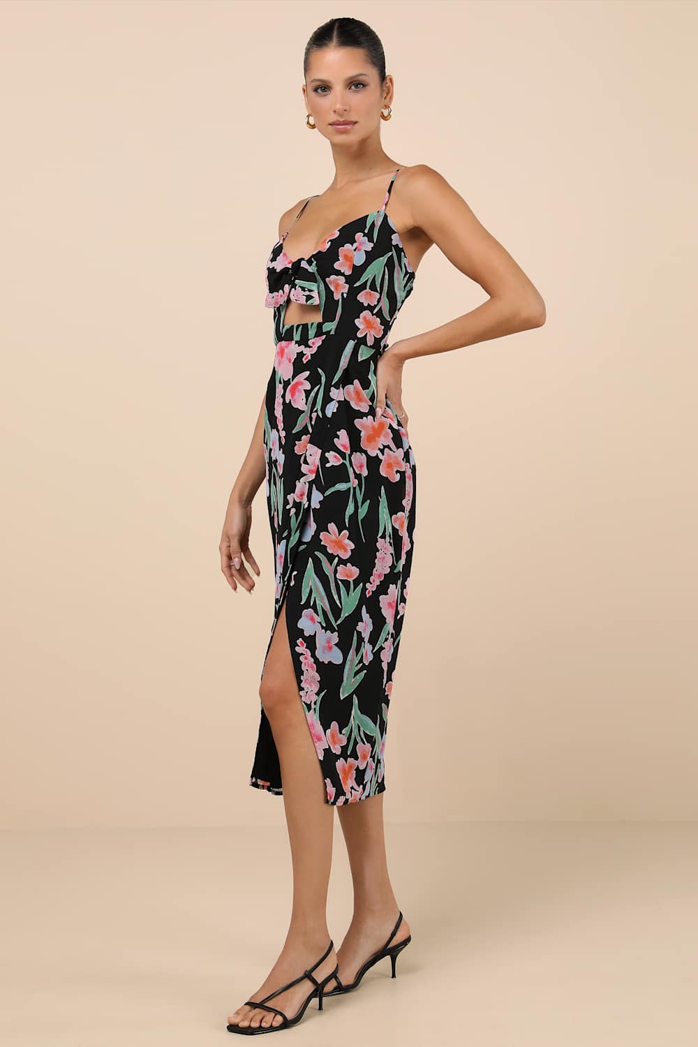 Cute Dresses, Tops, Shoes & Clothing for Women