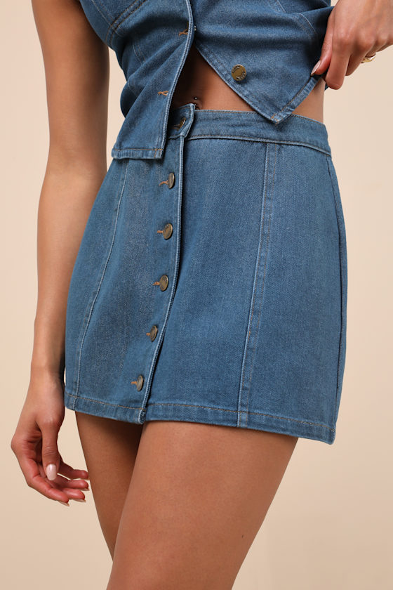 LULUS KAMILE BLUE CHAMBRAY BUTTON-FRONT HIGH-RISE MINI SKIRT