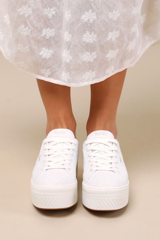 Keds Skyler Daisy Snow White Eyelet Embroidered Platform Sneakers