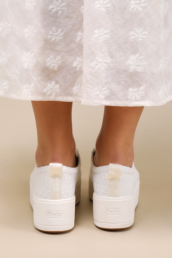 Keds Skyler Daisy Snow White Eyelet Embroidered Platform Sneakers