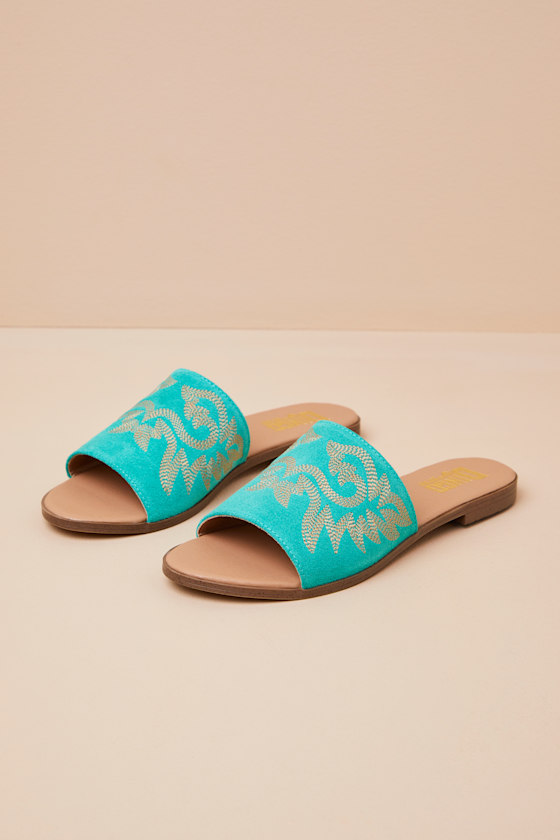 Dingo Lasso Green Suede Leather Embroidered Slide Sandals In Green