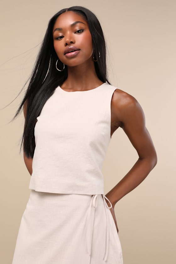 Lulus Aubin Light Beige Tie-back Sleeveless Crop Top In Beige
