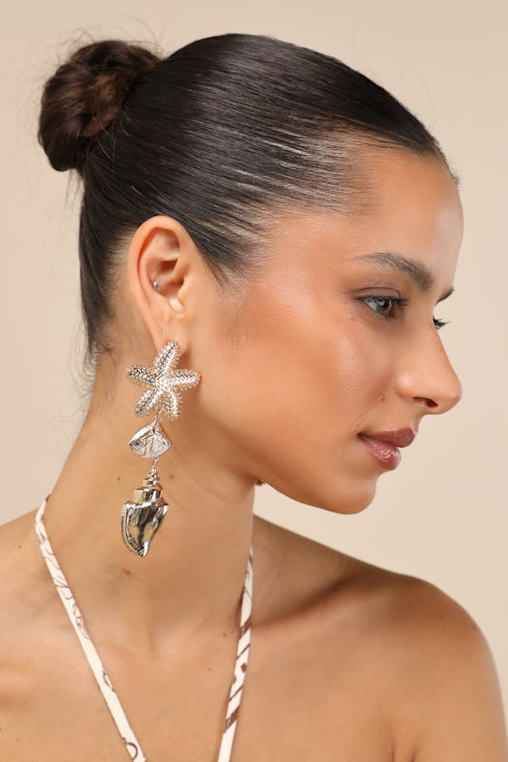 LULUS ASTERIAS GOLD STARFISH MISMATCH STATEMENT EARRINGS