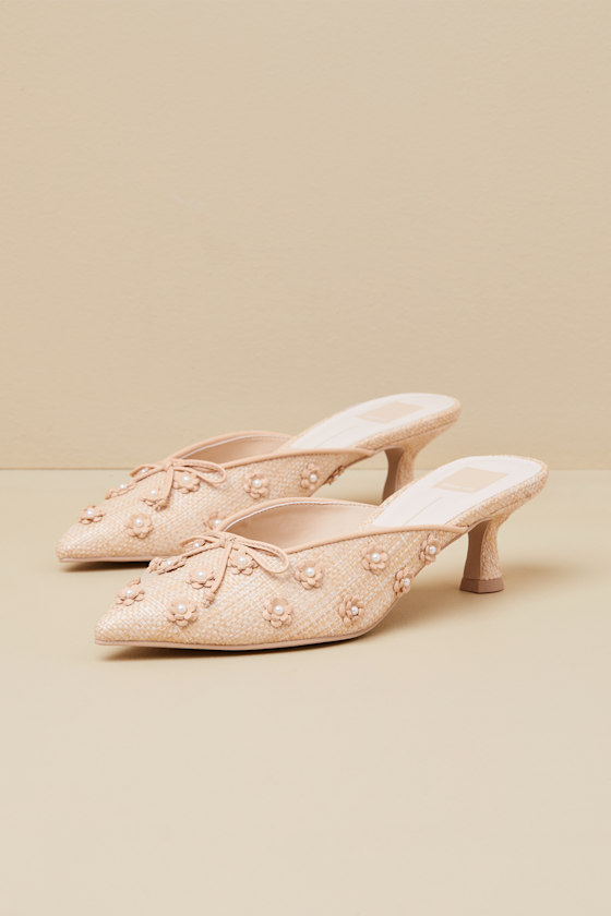 Dolce Vita Camilo Light Natural Raffia Kitten Heel Mule Pumps In Beige