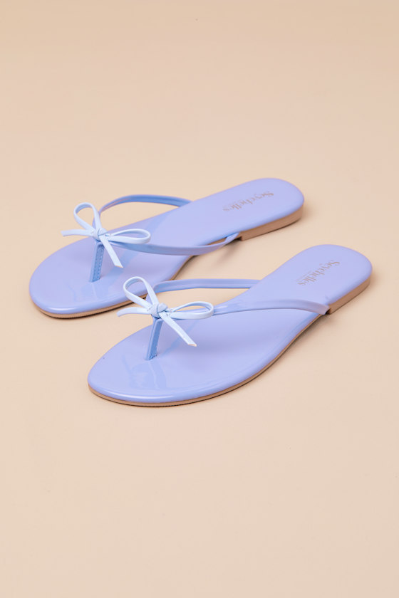 SEYCHELLES WISH LIST LIGHT BLUE PATENT BOW THONG SANDALS